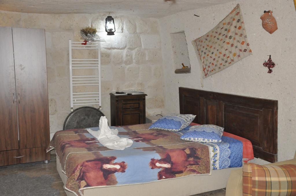 Crazy Horse Pension Ουργκούπ Εξωτερικό φωτογραφία